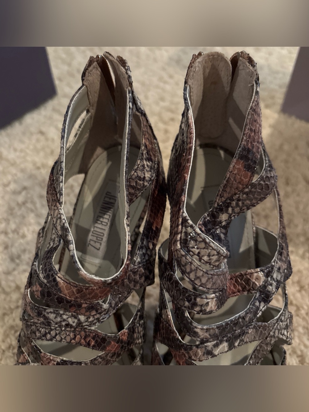 Jennifer Lopez Vivien Snake Skin Silver Open Toe Stiletto Heels Size 7.5 Med - Picture 7 of 8